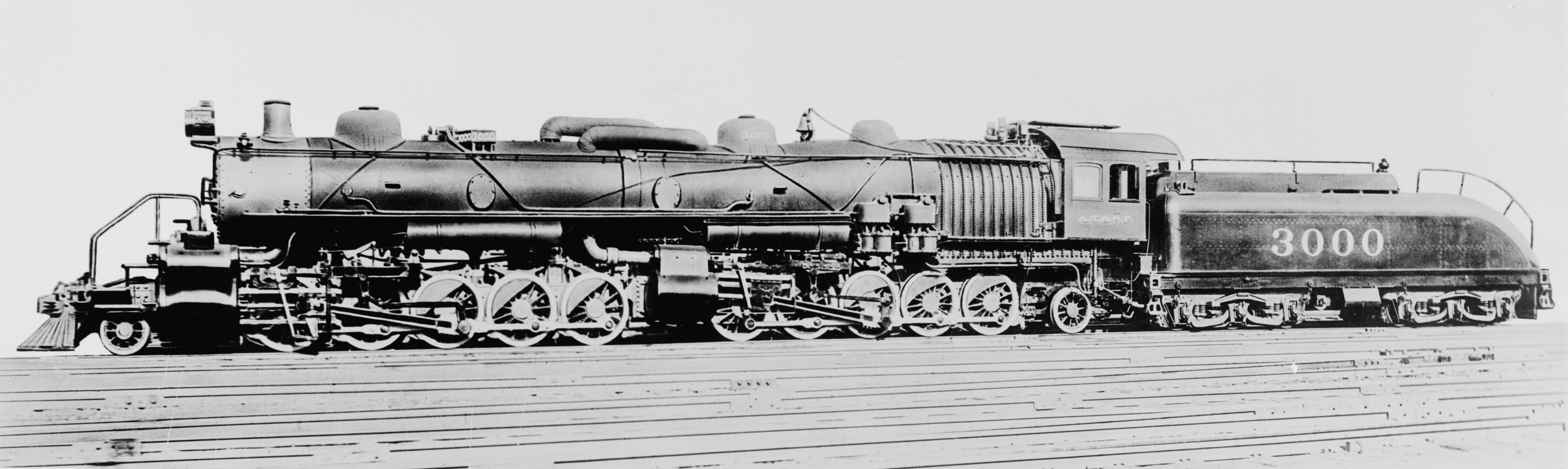 Side view photograph of a Santa Fe 2-10-10-2